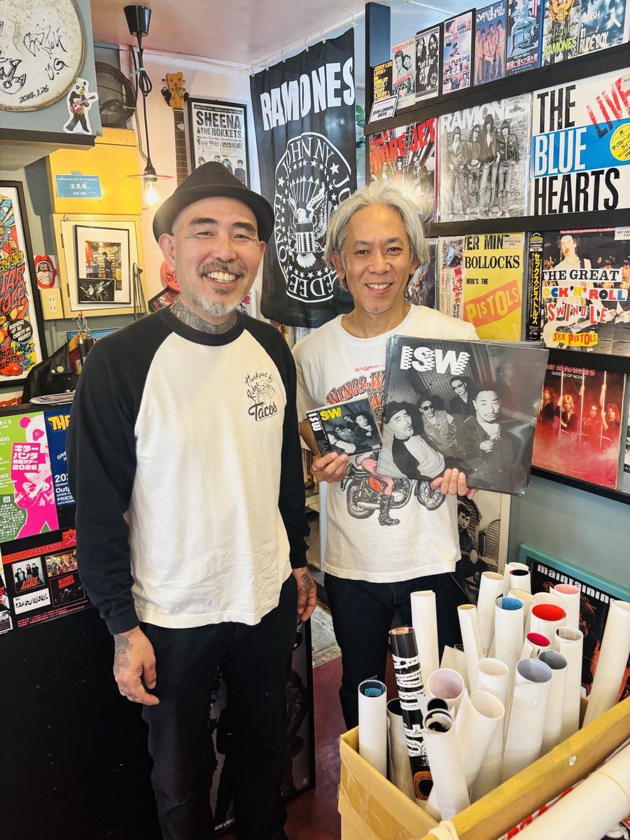 ISW_OKINAWA's tweet photo. 本日より沖縄の宇座商店にてCD/レコードを取り扱ってもらっています！！後日、カセットテープも発売予定です！
お近くの皆様、宇座商店にご来店の際は是非！！

次回ライブは

THE STRAYMAN presents
2026/5/23
GIG昭和

LAST STRUGGLE(東京)
THE STRAYMAN
ISW
NEED LEAD USER
THE ABOUTIE'S
DJ 所作 https://t.co/oTN0jUA9HC