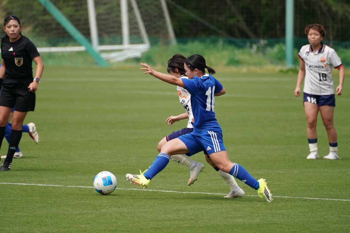かいろー tweet media