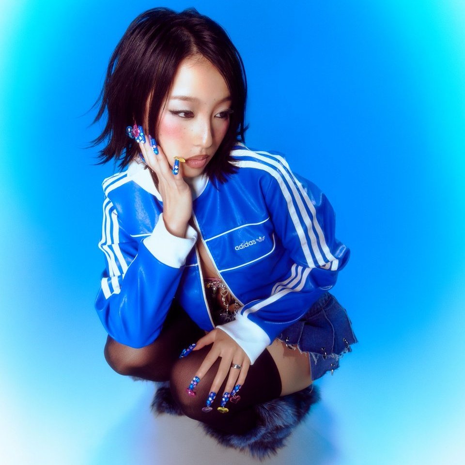 i-Pop HQ tweet media