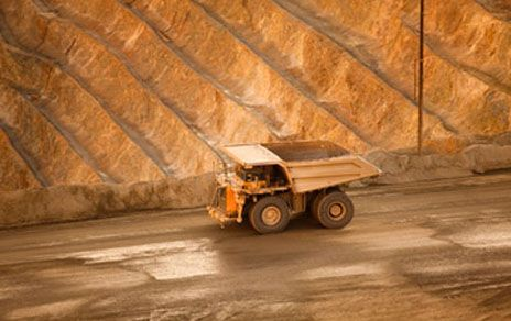 Alpha_Bronze's tweet photo. Mercuria Energy secured, in partnership with Heeney Capital, ~ $2.2bn offtake agreements for Venezuelan bulk commodities and gold projects, as part of a White House-supported initiative! #offtake #commodities #gold #Venezuela 
https://t.co/x7wq2bXTlH https://t.co/Xn2cXesI5J