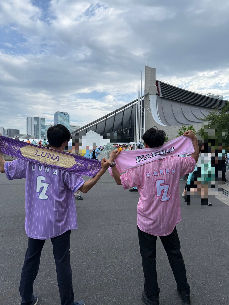 お取引中⚠️
ダブルベッド RT @zx14mossan0328: 代々木2日目！！ 行ってきます笑