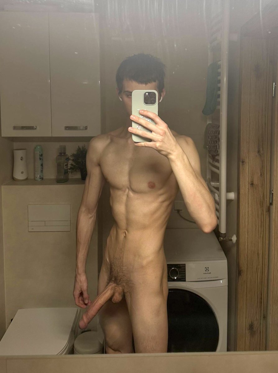 Levi tweet media