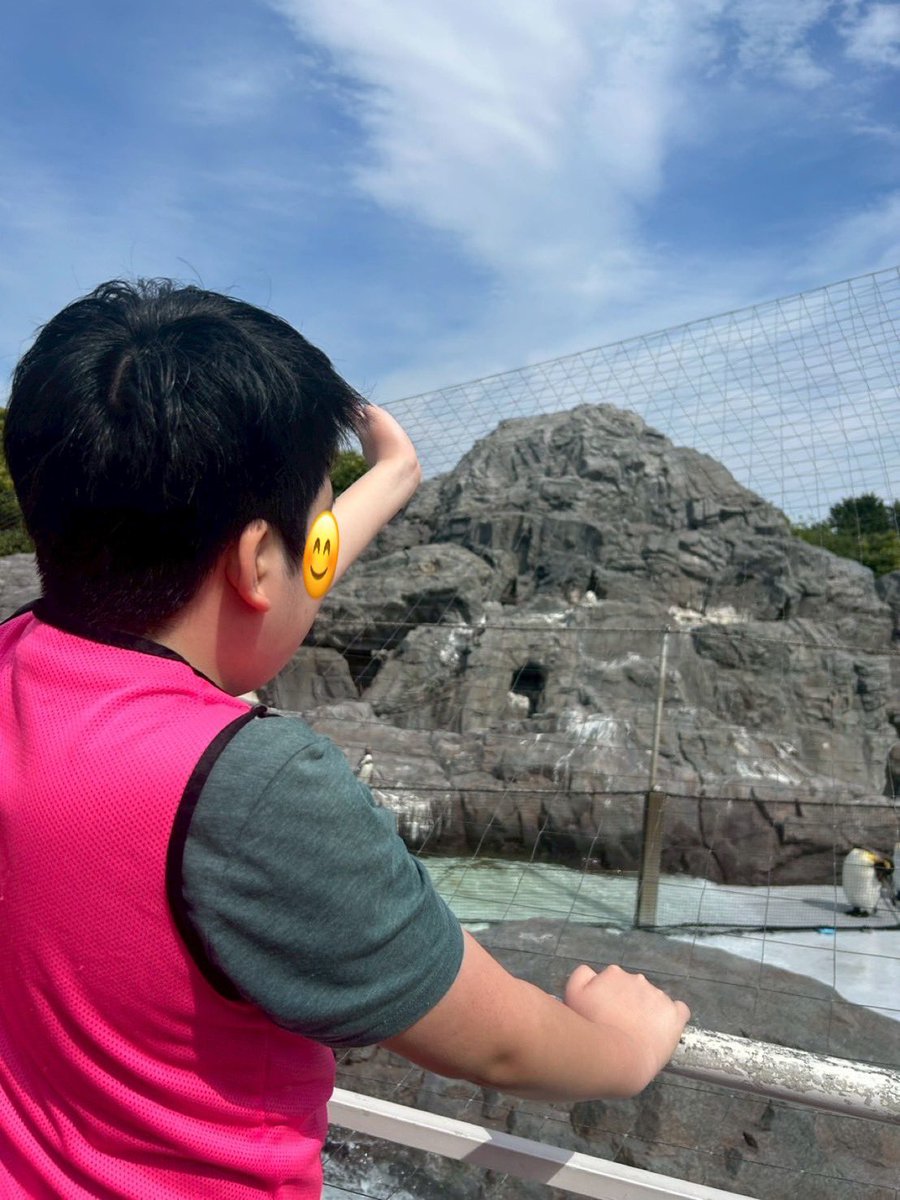 firstdream_12's tweet photo. 🐟一之江教室🐟
2026.5.3(日)
本日は課外活動で『葛西臨海水族園🐟』にお出かけしました✨️
公共施設でのルールを守りながら、たくさんのお魚を見て楽しく過ごしました☺️

▽ファーストシーンドリームの詳細はこちら！
https://t.co/oVm35wAsx5

#放課後等デイサービス #課外活動 #葛西臨海水族園 https://t.co/uFMaAcQnB9