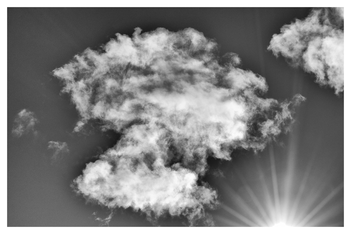 Particleclouds's tweet image. Moving images in the stream of charged particles. Earth travels 1.6 million miles per day  ぜひコメントを残してください (^_^) 💯⭐ Contemporary Photography The New Reality #ManchesterArtGallery #Art #Arte
