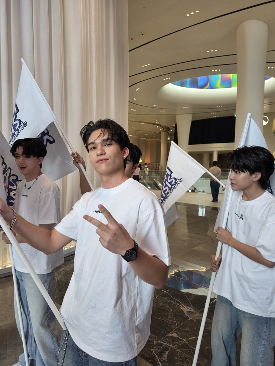 change2561's tweet photo. แก๊งนมผงแบนด์🥁 พร้อมตกเจเจ้อุนย่าอุนยายเข้าด้อมแล้วงับ บ๊อกบ๊อก💕🍼
#YujeenYugene #HeroIdea #Vino #Bossu #Bboss
#CHANGEFANDAY2026 https://t.co/cPIs2b8ofU