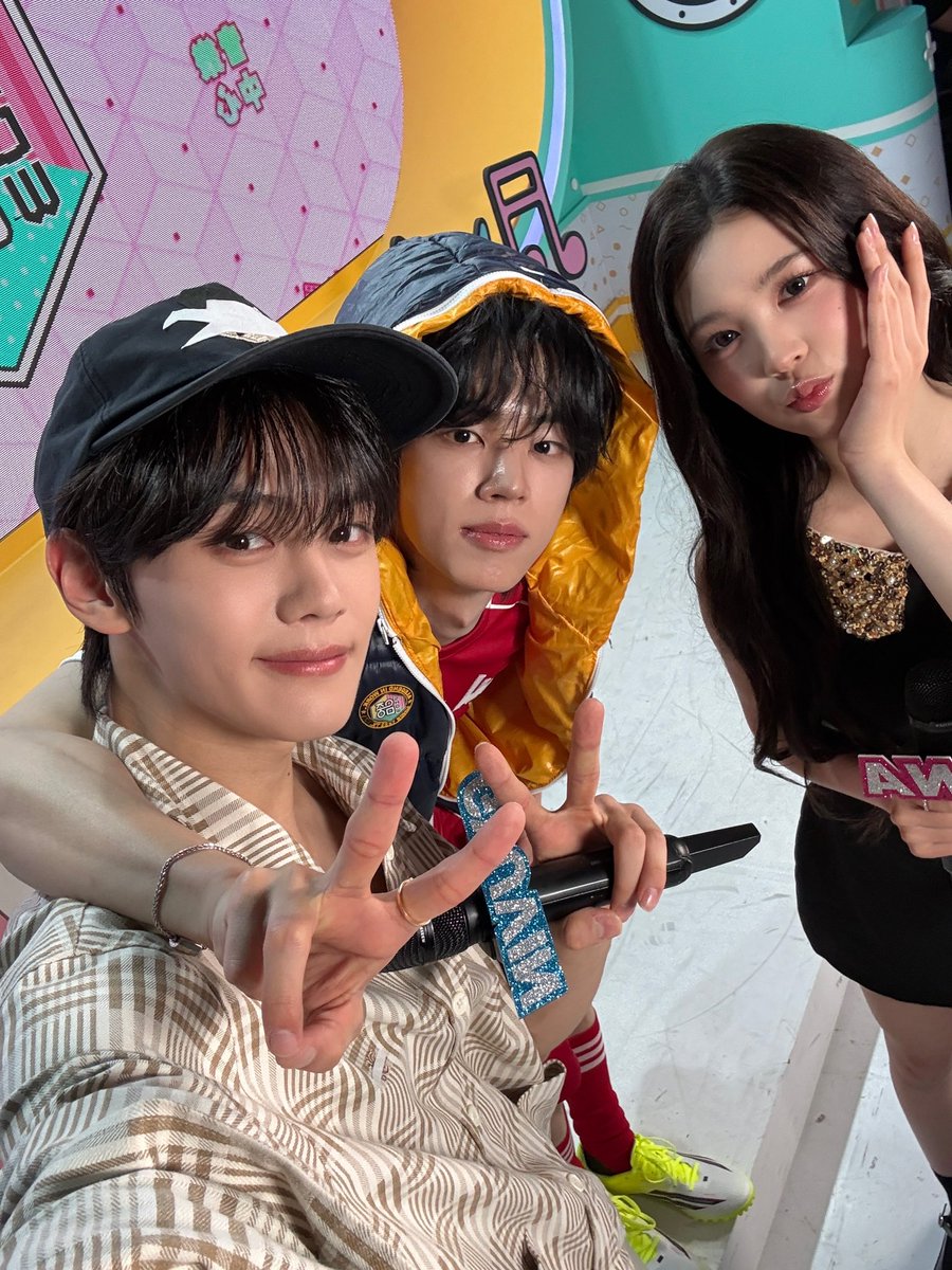 쇼! 음악중심 tweet media