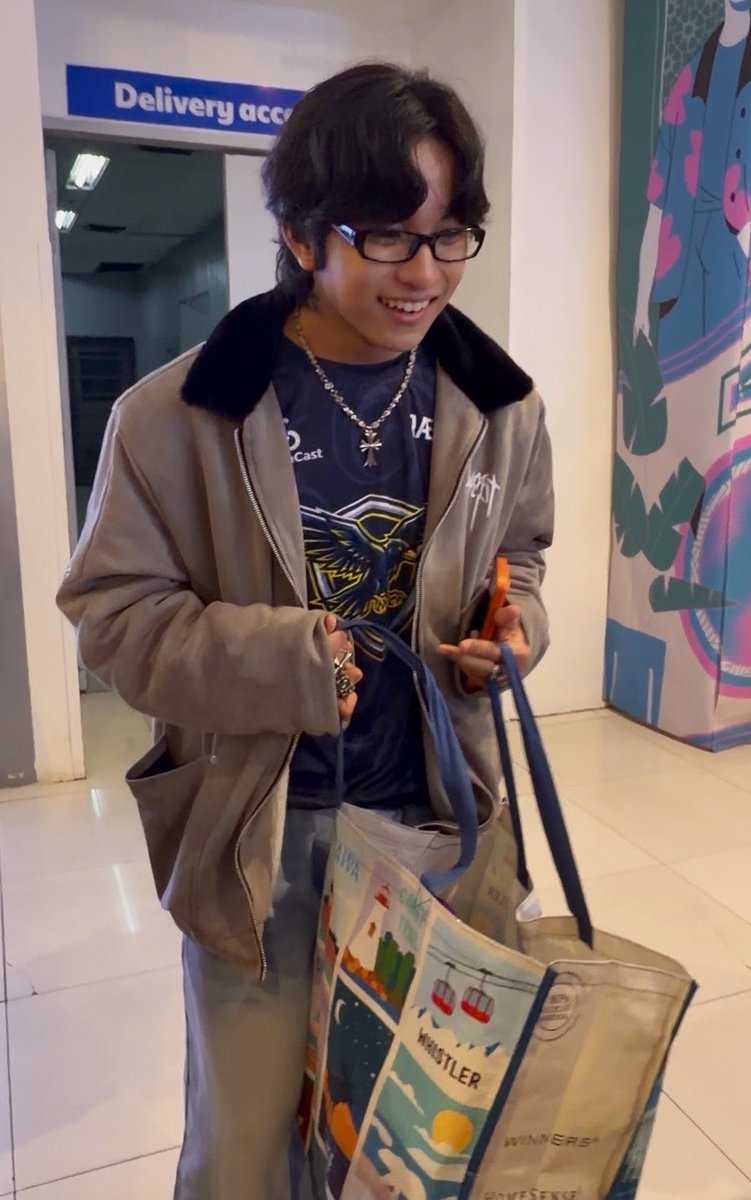 Happy Kiddo! 🐰 

HORI7ON RAEVEN DOMINATION

#HORI7ON_PPOPTournament
#HORI7ON #호라이즌 
#HORI7ON_Marcus 
<a href="/HORI7ONofficial/">HORI7ONofficial</a>