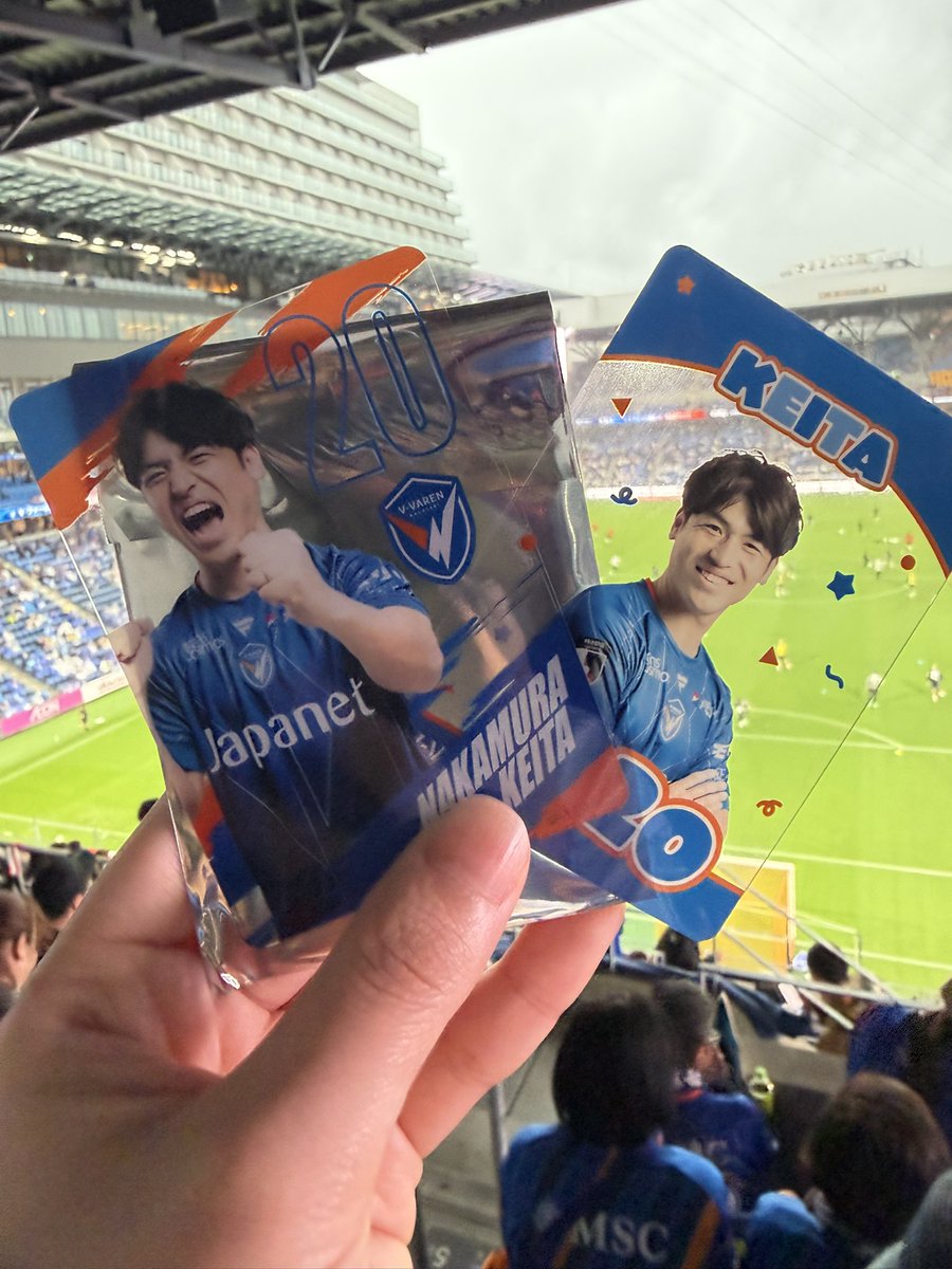 うめもも tweet media