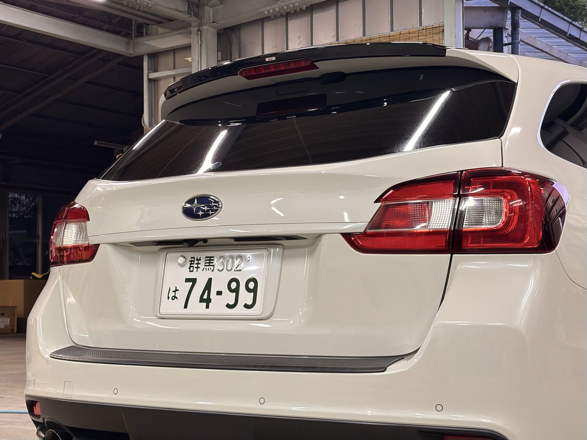そういえば、プチ仕様変更🔧

お世話になってるショップさんにて

・ナンバー穴 スムージング
・メッキガーニッシュ同色化

細かいところだけど、満足度高い🫰