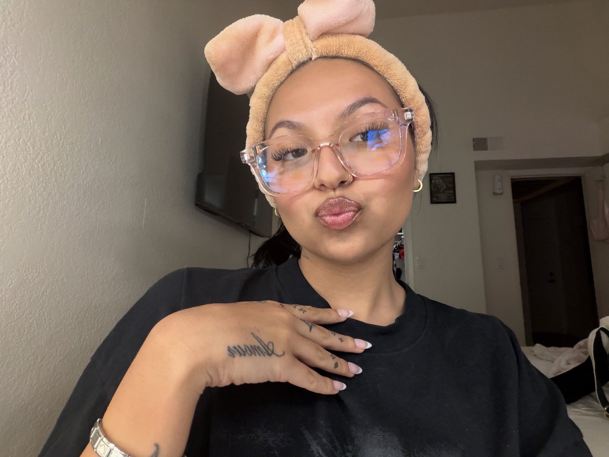 Ravyn Moore tweet media