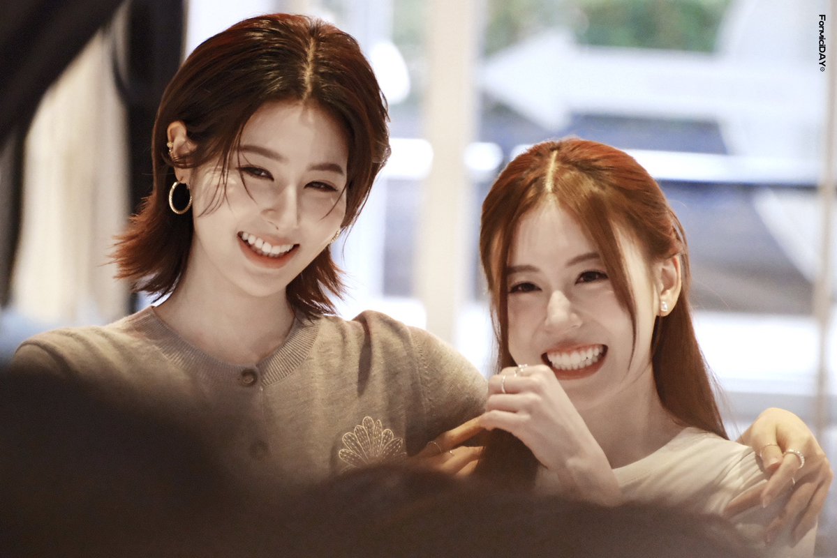 nara’swinniethephu 𐙚🐻🐼🎧⋆WU⛩️ tweet media