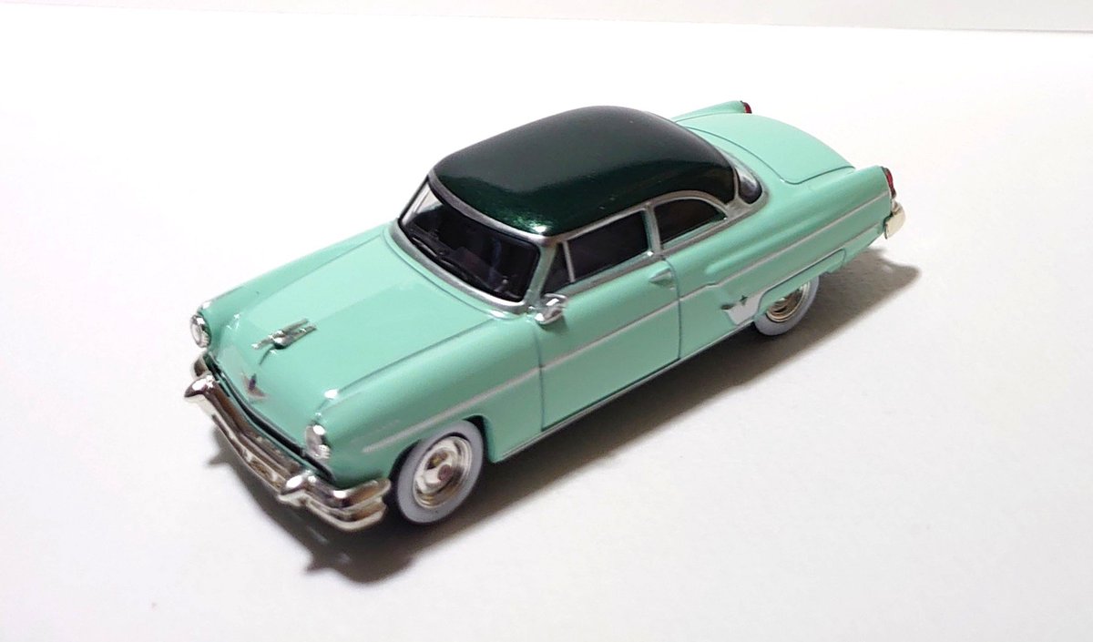 YogoretaAu's tweet image. 最近の衝動買い その２
リンカーン カプリ
#リンカーンカプリ #MINIGT