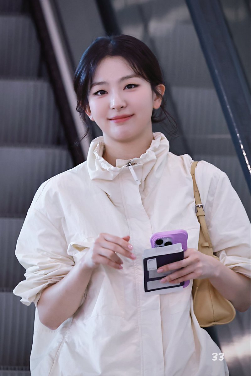 워터 tweet media