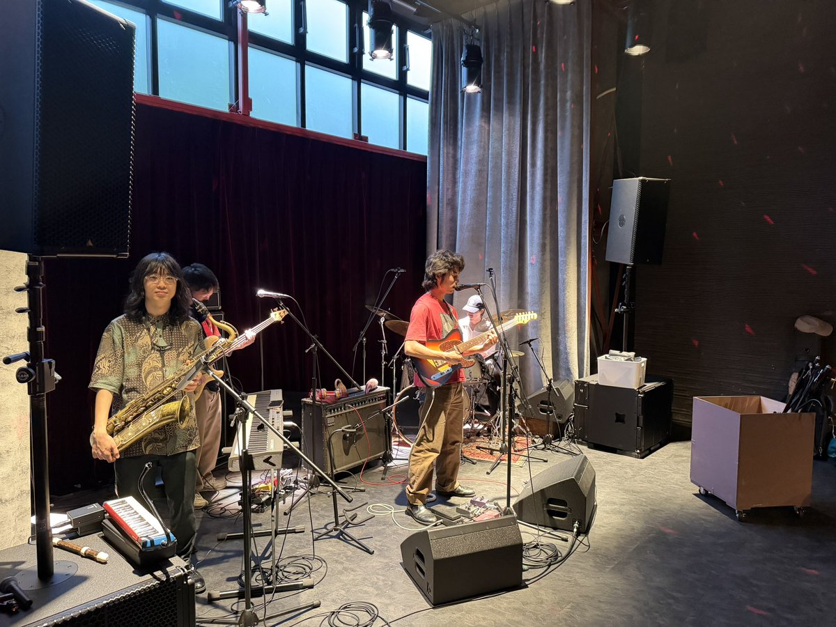【LIVE会場限定】Aooo 「Demooo」 241018_aooolive_2.jpg?resize=