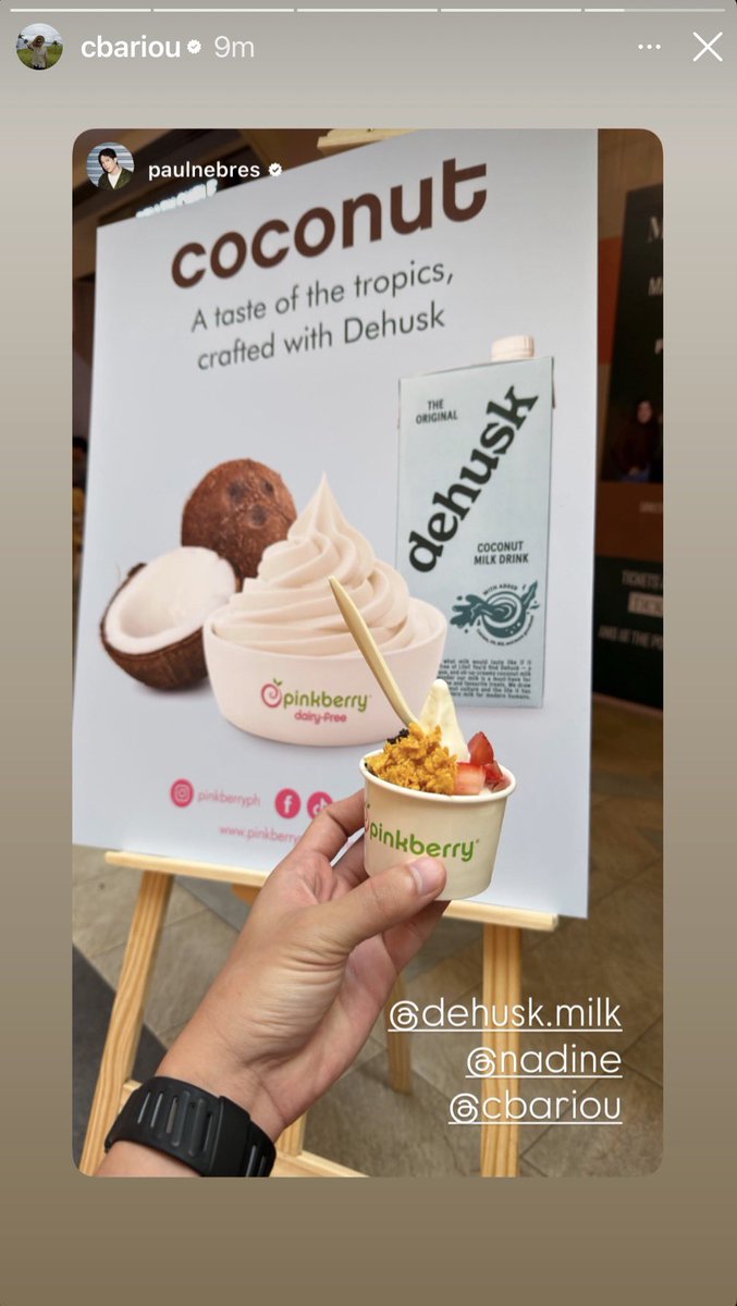 AllOut4Naddie's tweet photo. Nadine Lustre x PINKBERRY PH x DEHUSK MILK
Head on out to your nearest #Pinkberry location - #DehuskMilk now on their menu. It’s coconut milk that’s light, creamy & completely dairy-free. Yay!
Swirling for a limited time only.
Thx PAUL NEBRES for stopping by!
#NadineLustre https://t.co/prHzLKLQkT