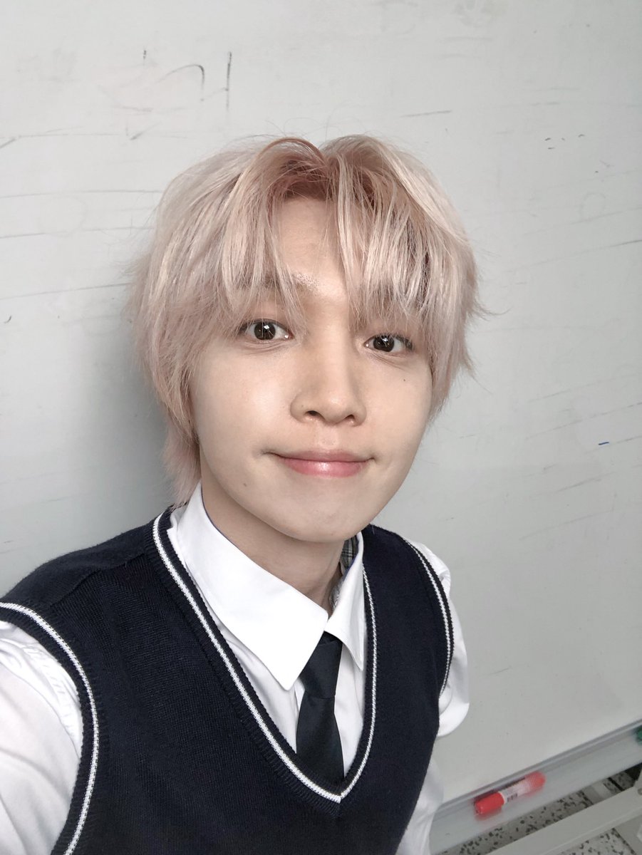 정세운 tweet media
