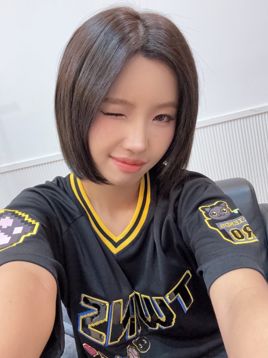 i-dle (아이들) tweet media
