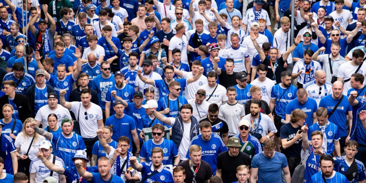 Ruhr Nachrichten S04 tweet media