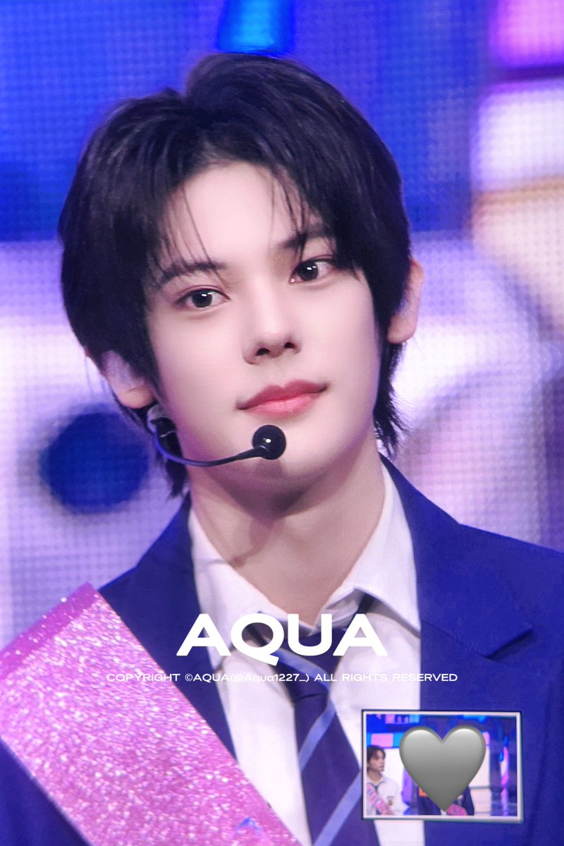 𝘼𝙌𝙐𝘼 tweet media