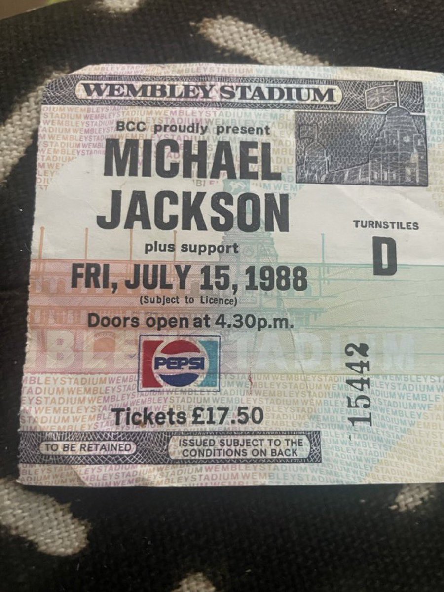 My mom just showed me the coolest thing you’ll probably see today. Helping her clean out her place during a move and I found this…