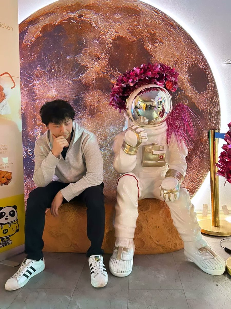 Arcemis808's tweet photo. Thinking hard or hardly thinking? 🤔 https://t.co/BISeeS7i3O