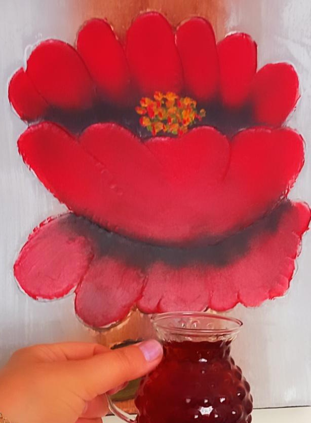 PleaseOnlyRose's tweet image. Yaşamak dediğin,  bir yürek dolusu gülüş...
Bir heybe dolusu umuttur ....
Yağmur sesiyle uyuyup, yağmur sesiyle uyandığım güzel bir sabahtan günaydın herkese ....😊😊😊
Gün güzelliklerle gelsin 
🌹🌹🌹🌹🌹🌹🌹
Iyi pazarlar herkese. 

#SundayMorning