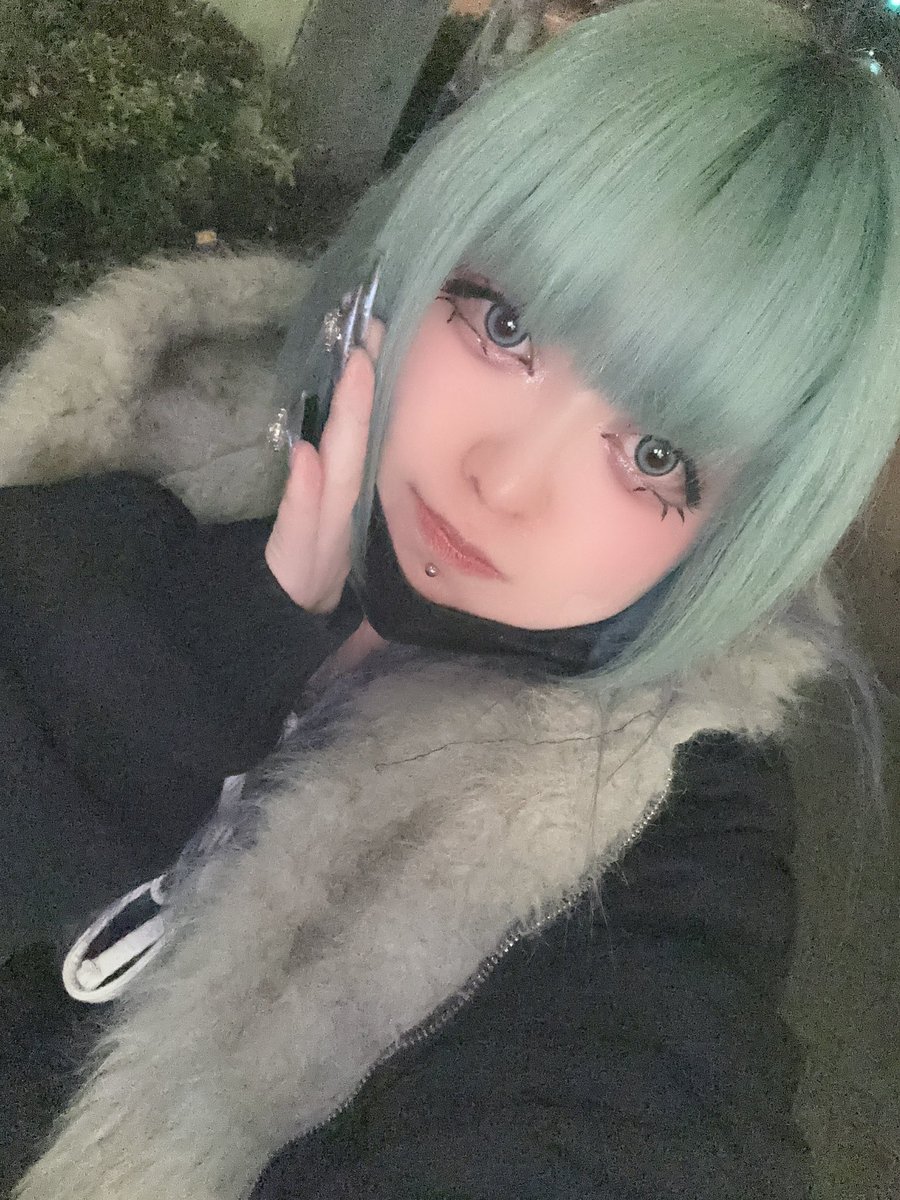 <2026/5/3(日)当番表>
18-23.5 🌙夜持月乃p
23.5-29 🦋あてゃん
18-29 🧚‍♂️もゆる
昨夜はわかちこ親衛隊、ここのか親衛隊、大盛況、ご来店ありがとうございました🙇‍♂️
今夜は前半夜持月乃pゲスト、後半あてゃんさんです🥺
ご来店お待ちしております🙄
