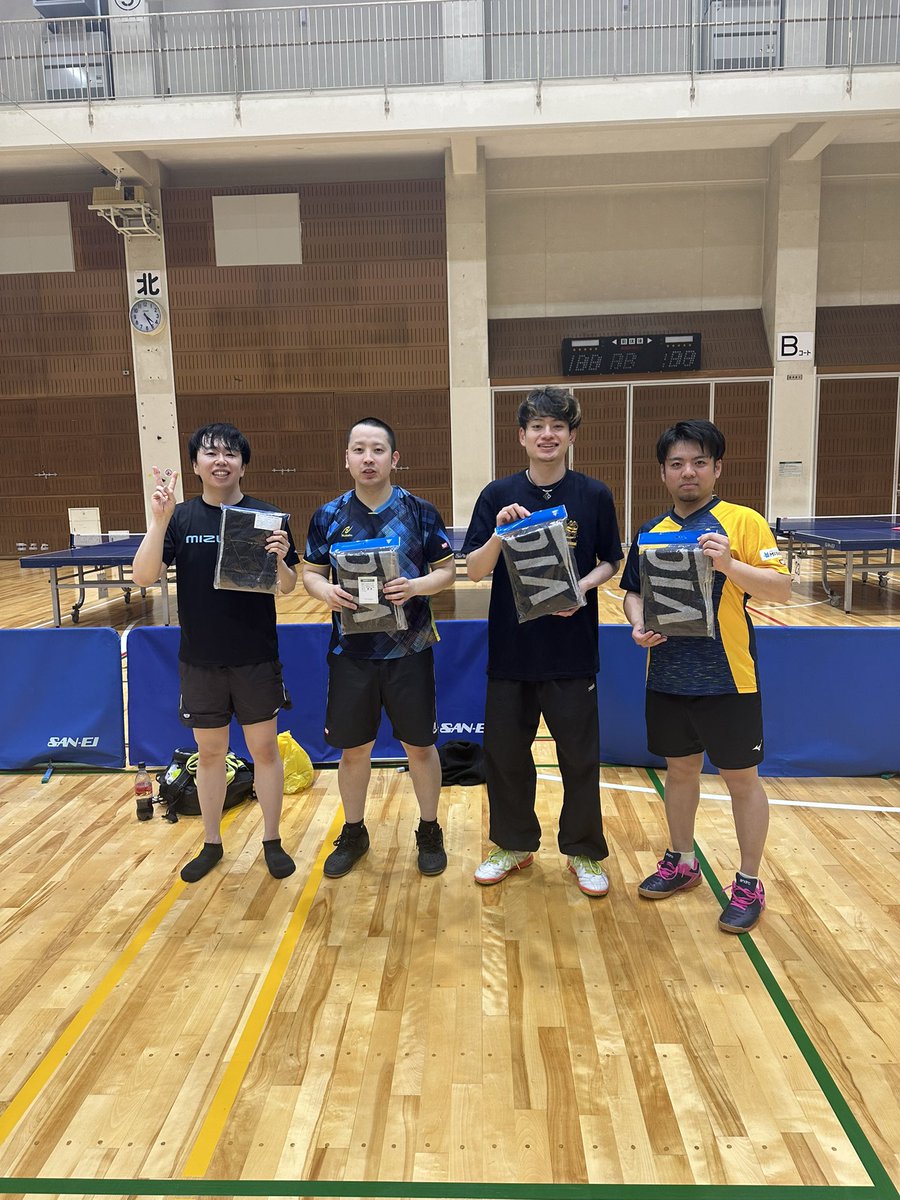 metronightopen's tweet photo. チームを裏切ってレジェンド達と初優勝
ありがとうございました！ https://t.co/t9EHJSpUoE