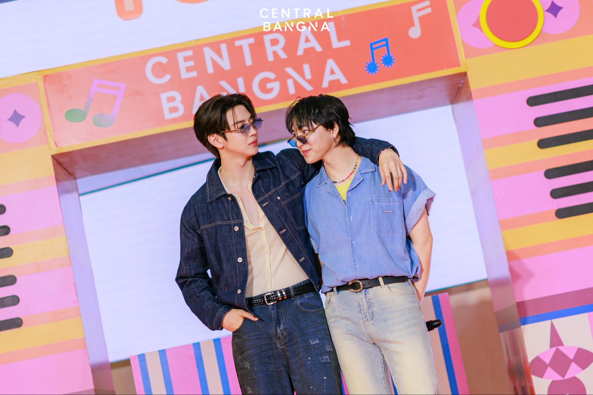 ฟินระดับสิบ ไม่มีพักเลยจริงๆ ✨

MAXKYBAS AT CENTRAL BANGNA

#MaxkyBasxCentralBangna #CentralPattana #CentralBangna #SummerFestAtCentralBangna #6CODE
