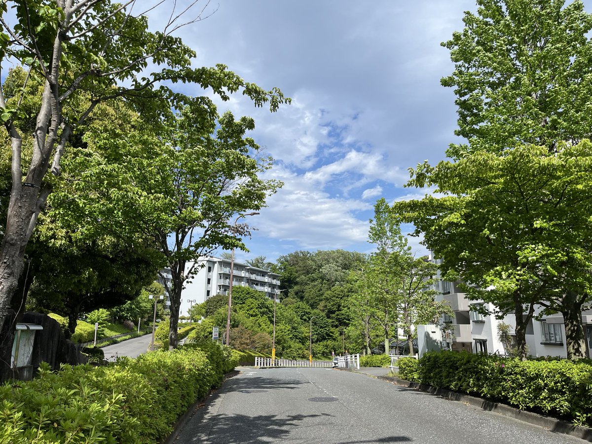 5月3日 午前中、市民相談で市内を自転車でまわりました。心地よい風が吹き、さわやかな季節です。午後は、大麻止乃豆乃天神社（おおまとのつのてんじんしゃ）奉賛会の令和8年度定期総会に出席させていただきました。