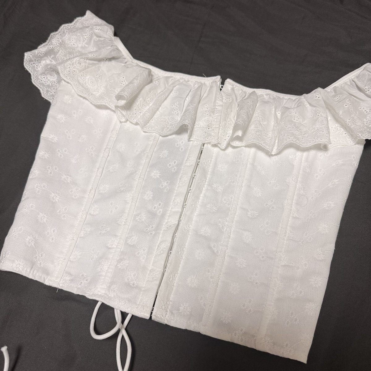 ส่งต่อเสื้อผ้ามือสอง tweet media