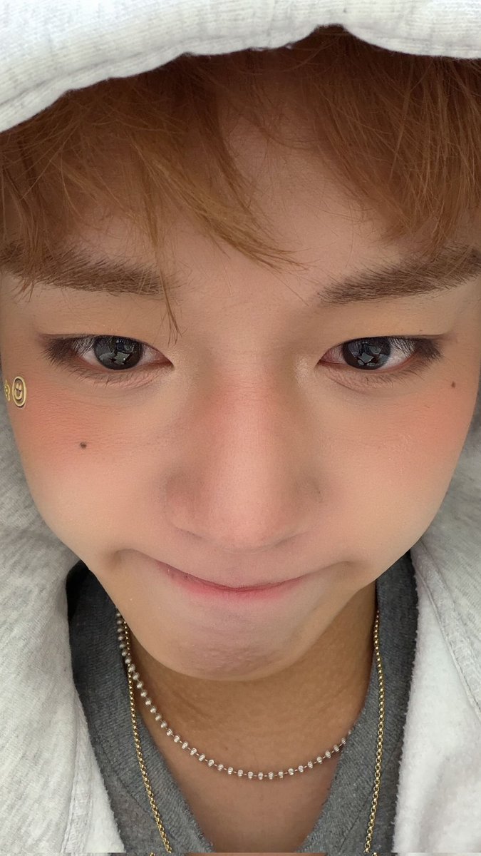 레안느 tweet media
