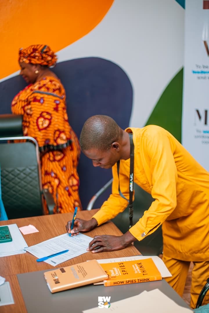 thebwsorg's tweet photo. Photo News: Presentation of Appointment Letters to BWSO Local Government Coordinators.
#BWSO #BalaWunti #Bauchi2027 https://t.co/yUNYjigjHV