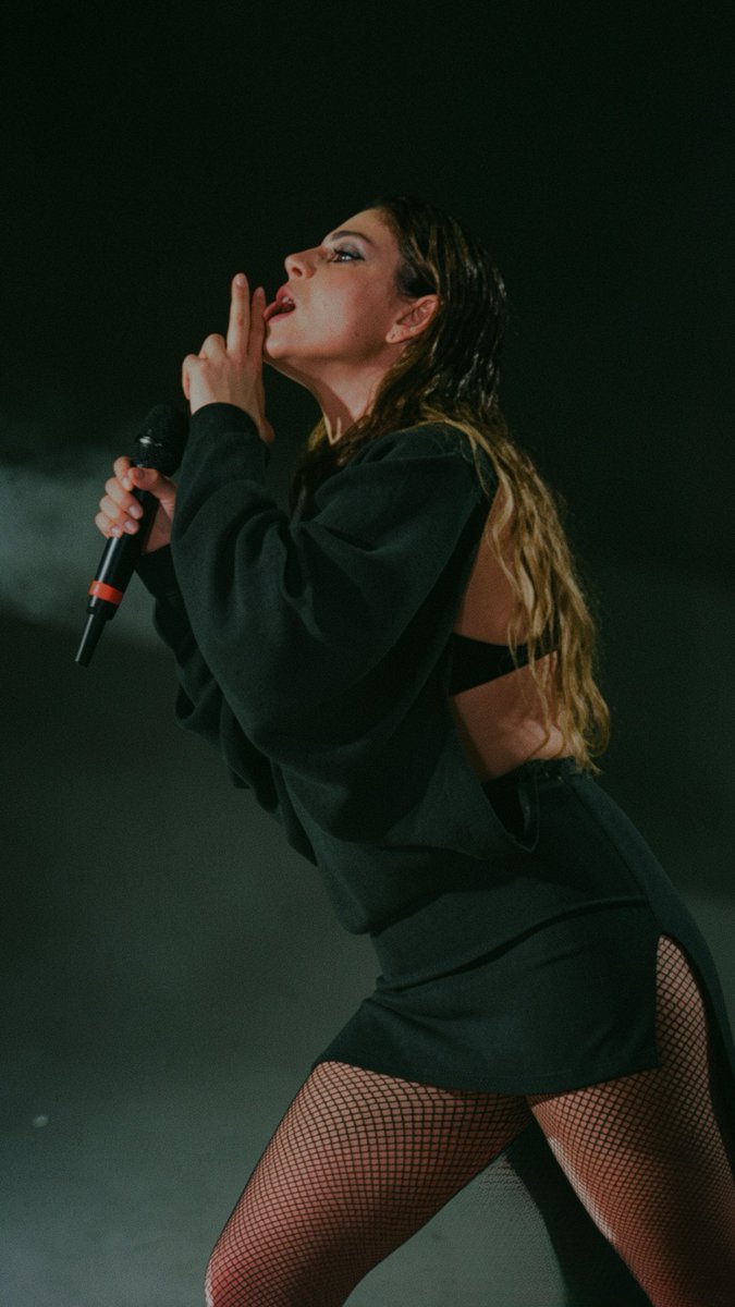menade's tweet photo. @MarroneEmma #1maggio2026 by me 📸✨ https://t.co/s2M6W0STZV