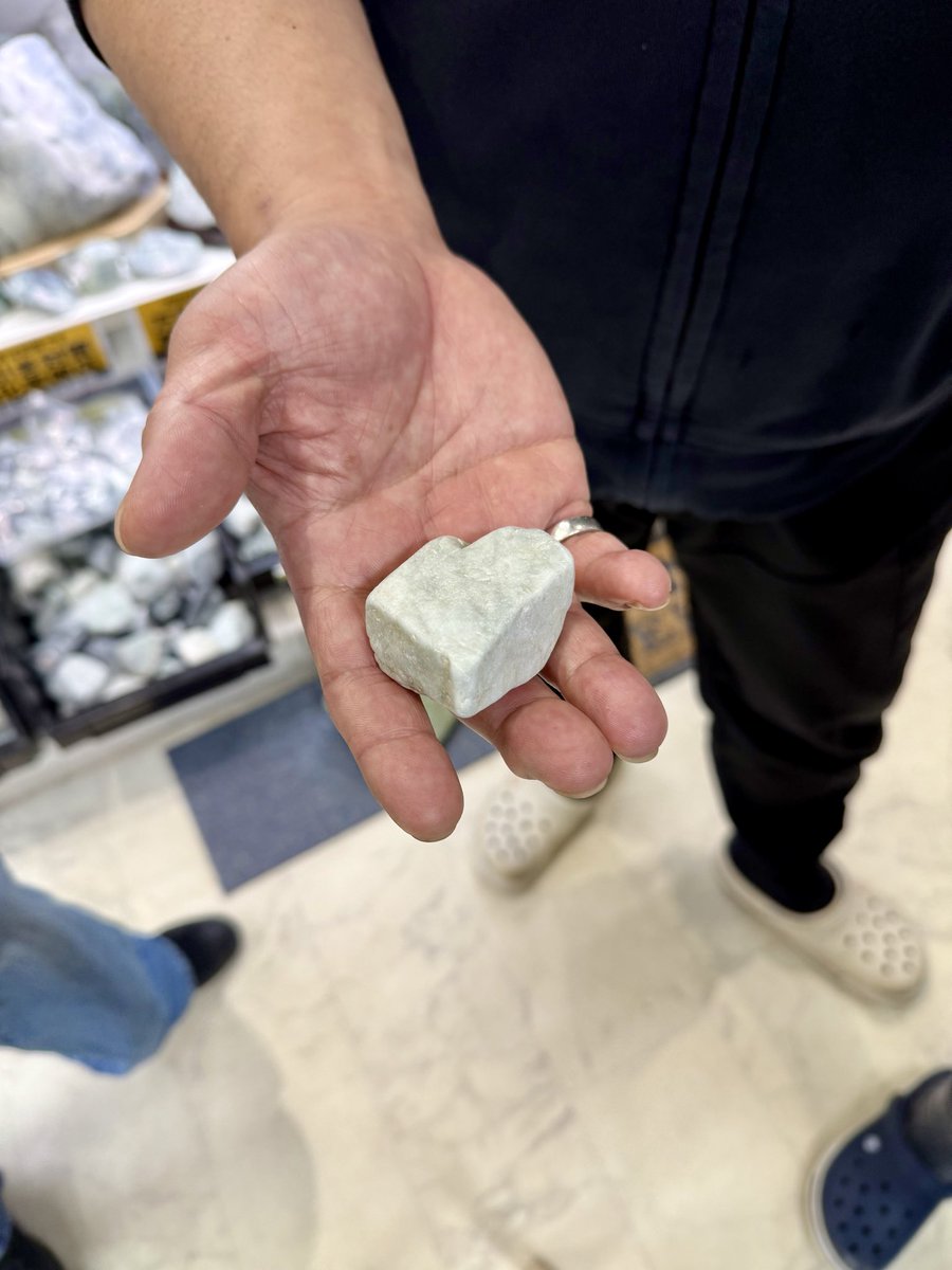 みどり店【翡翠販売】糸魚川‼️ tweet media