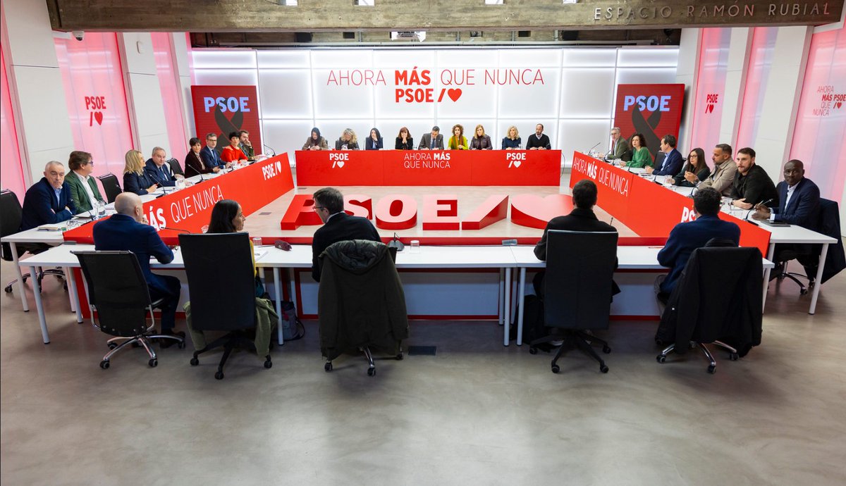 PSOE tweet media