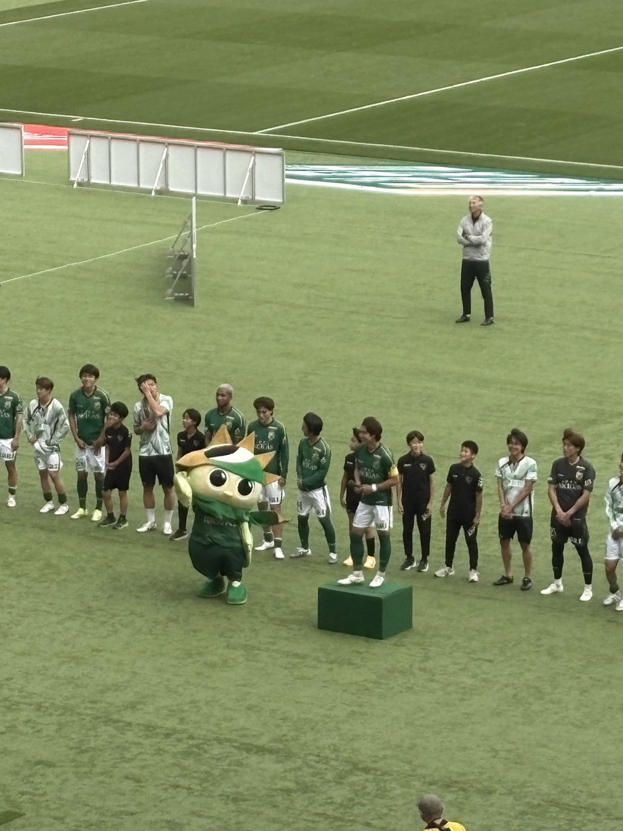 デー太 tweet media