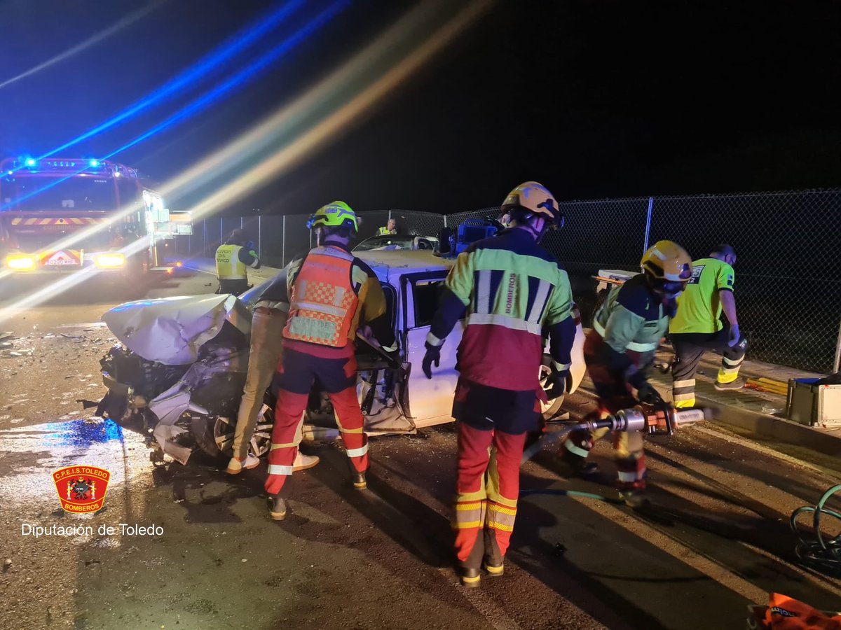 📍 Intervenciones 🚒
Provincia de Toledo

Última guardia con varios servicios relevantes:

• A-42 km 51: vehículo eléctrico en vuelco lateral.
• Yuncos: incendio en local con rescate de personas y mascotas.
• Cazalegas: colisión frontal con excarcelación.

🚒 CPEIS Toledo