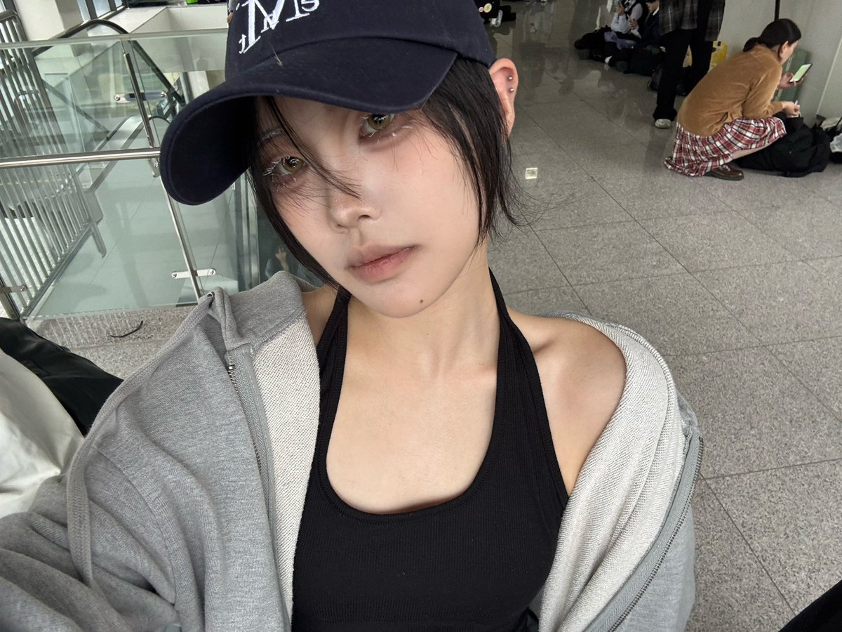 대리 tweet media