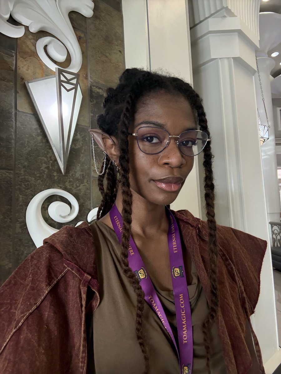 Ayla Medarda tweet media