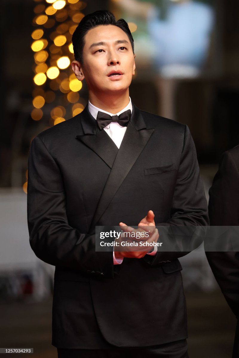 블링. tweet media