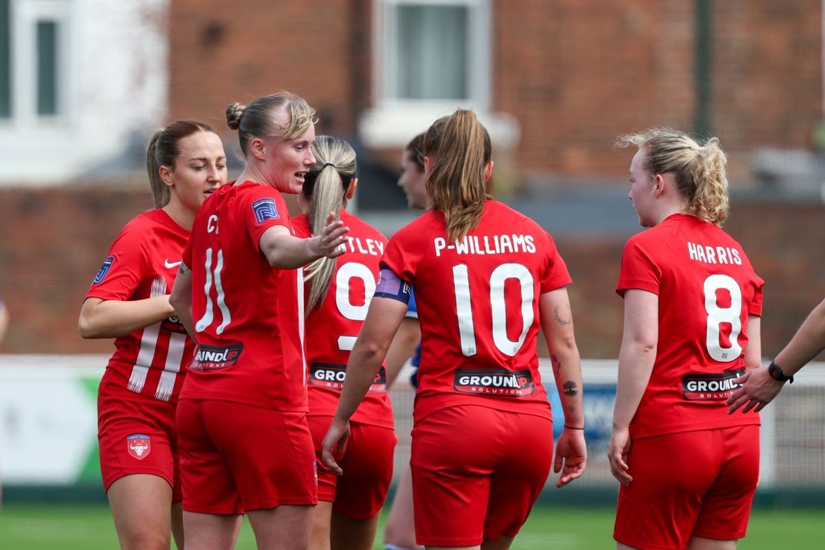 Following yesterday’s defeat in the <a href="/FAWNL/">FA Women's National League</a> Play-Off Final, we can now reflect on another fantastic season for the Stingers 🐝 in only our second campaign at Tier 4.

We’re incredibly proud of everything the players have achieved, and the way they handled the disruptions earlier
