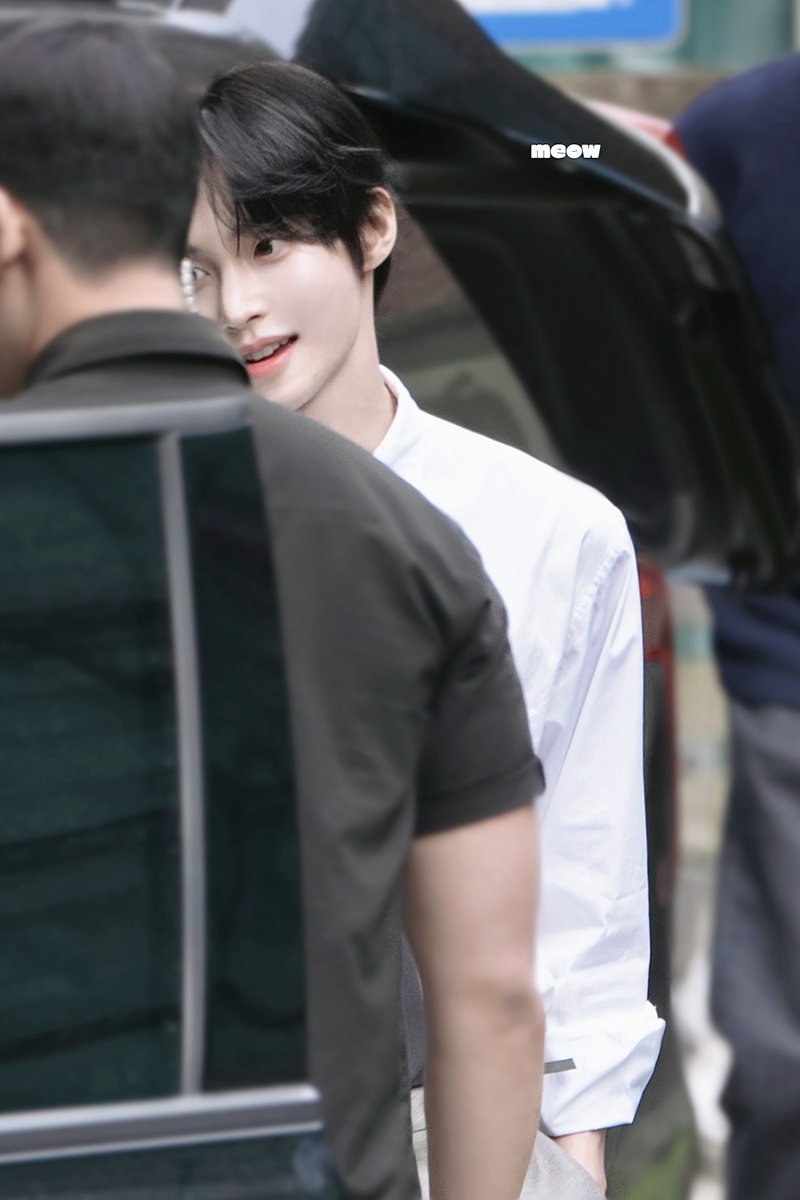 윤슬 tweet media