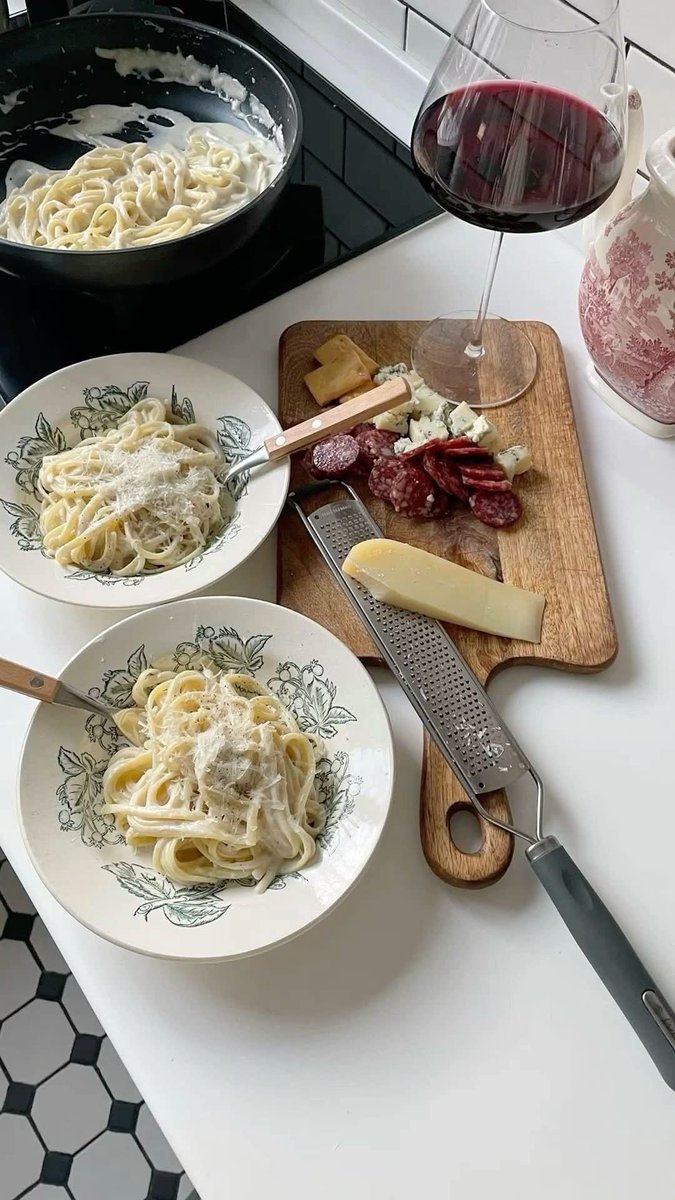 Pasta date