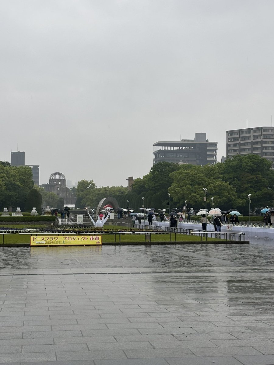 hiroshima_ff's tweet photo. 2026ひろしまフラワーフェスティバル1日目が終了しました。本日は雨の中、ご来場いただきありがとうございました！
明日は、ストリート陸上プラスやシェイクハンズ、神楽まつりなどがあります💐
ぜひ、ご来場お待ちしております。

#ひろしまフラワーフェスティバル
#FF https://t.co/HZsc6Gbaoa
