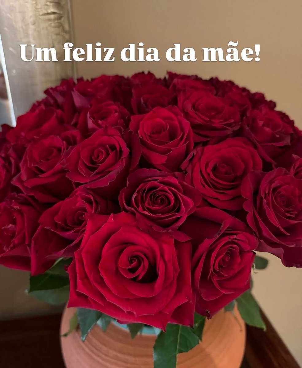 Brunardo's family Good Vibes 💄🐶🏎️❤️ tweet media
