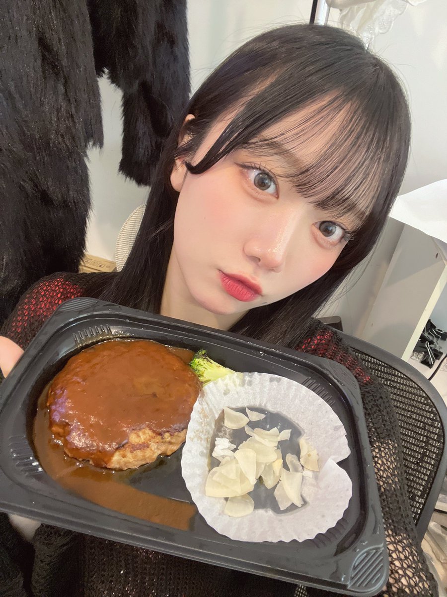 高嶺いざな tweet media