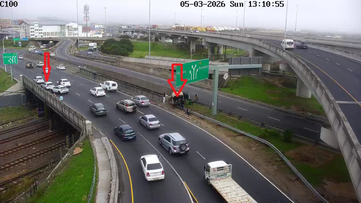 CapeTownFreeway's tweet image. 26050300086: Crash on M5 South at Ramp to Koeberg Rd, Left lane closed, Expect delays. #BeTheChange
