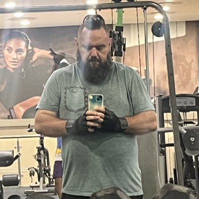 Gidzz's tweet photo. #NewProfilePic https://t.co/ftHLAQo6Gh