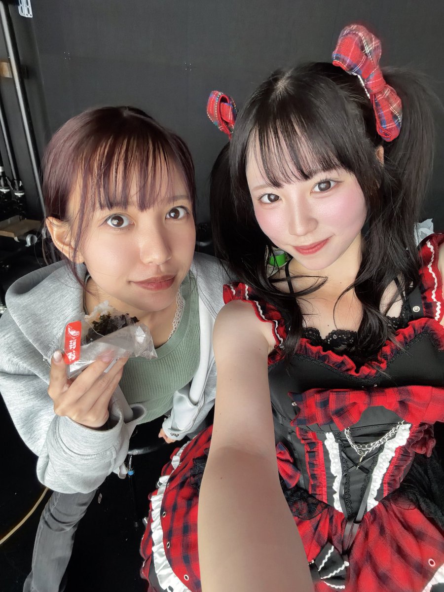 青山夏姫 tweet media